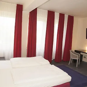 2* Otel A&o Hauptbahnhof