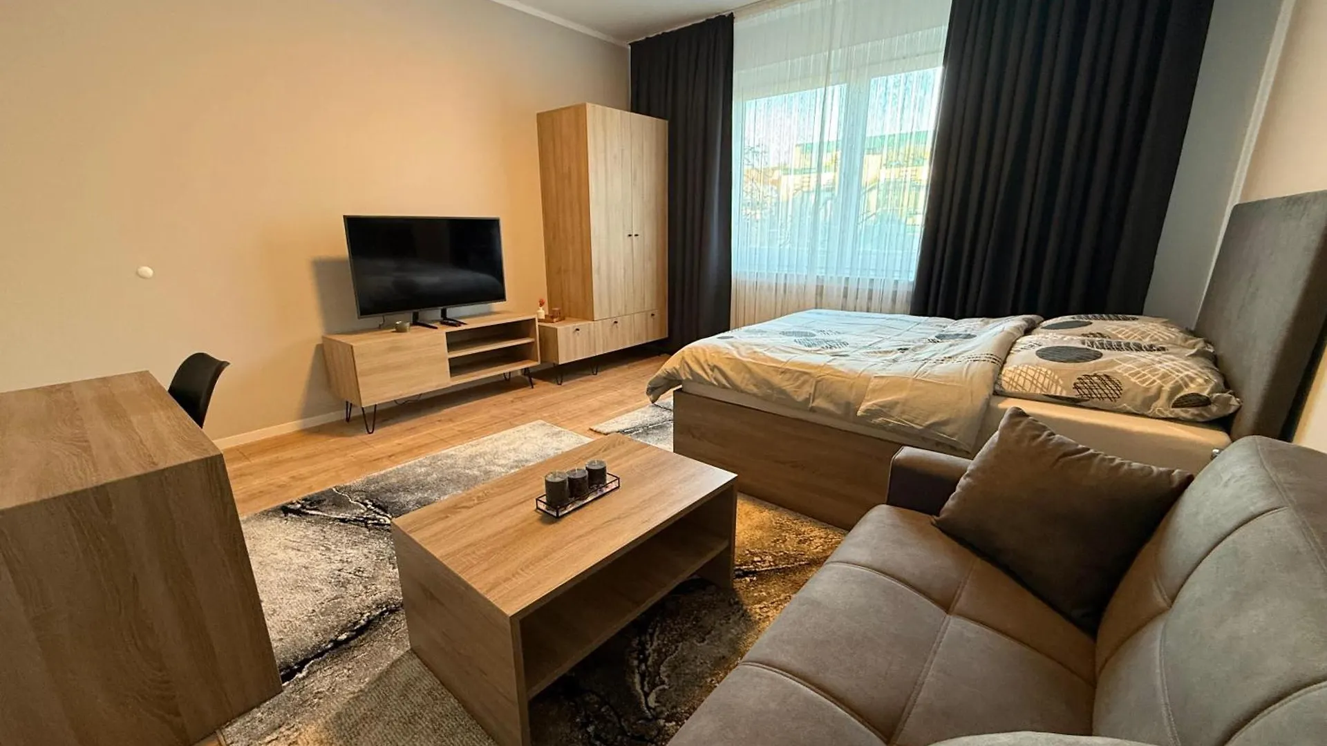 Apartment 1 Wohnung Mit 4 Schlafzimmer! Cologne Germany